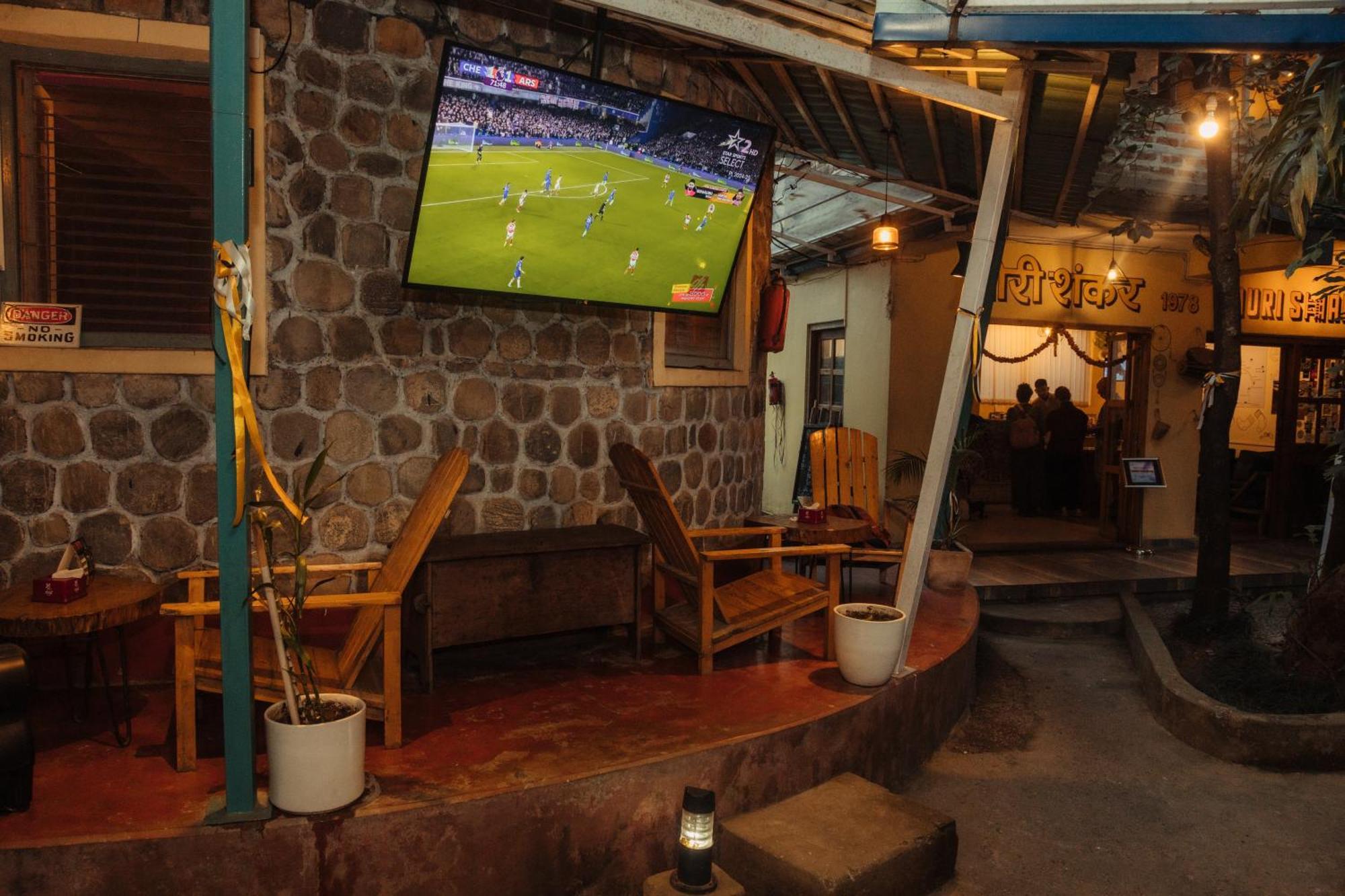 Gaurishankar Backpackers Hostel Pokhara Eksteriør billede