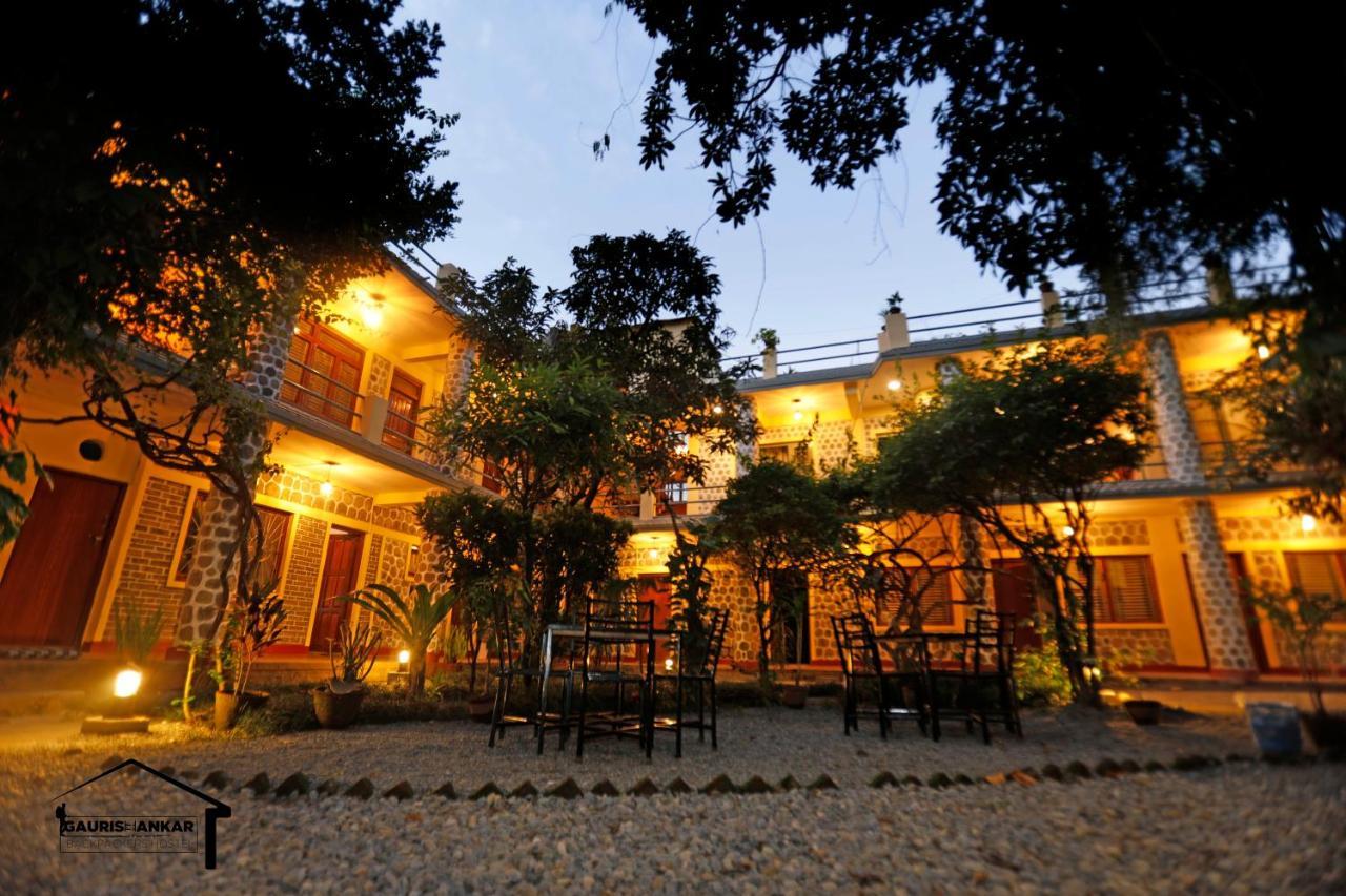 Gaurishankar Backpackers Hostel Pokhara Eksteriør billede