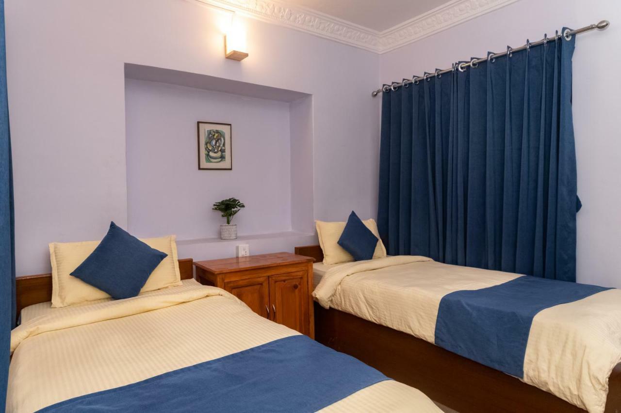 Gaurishankar Backpackers Hostel Pokhara Eksteriør billede