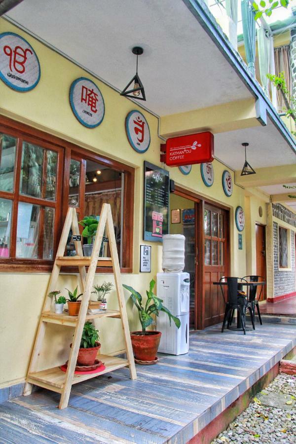 Gaurishankar Backpackers Hostel Pokhara Eksteriør billede