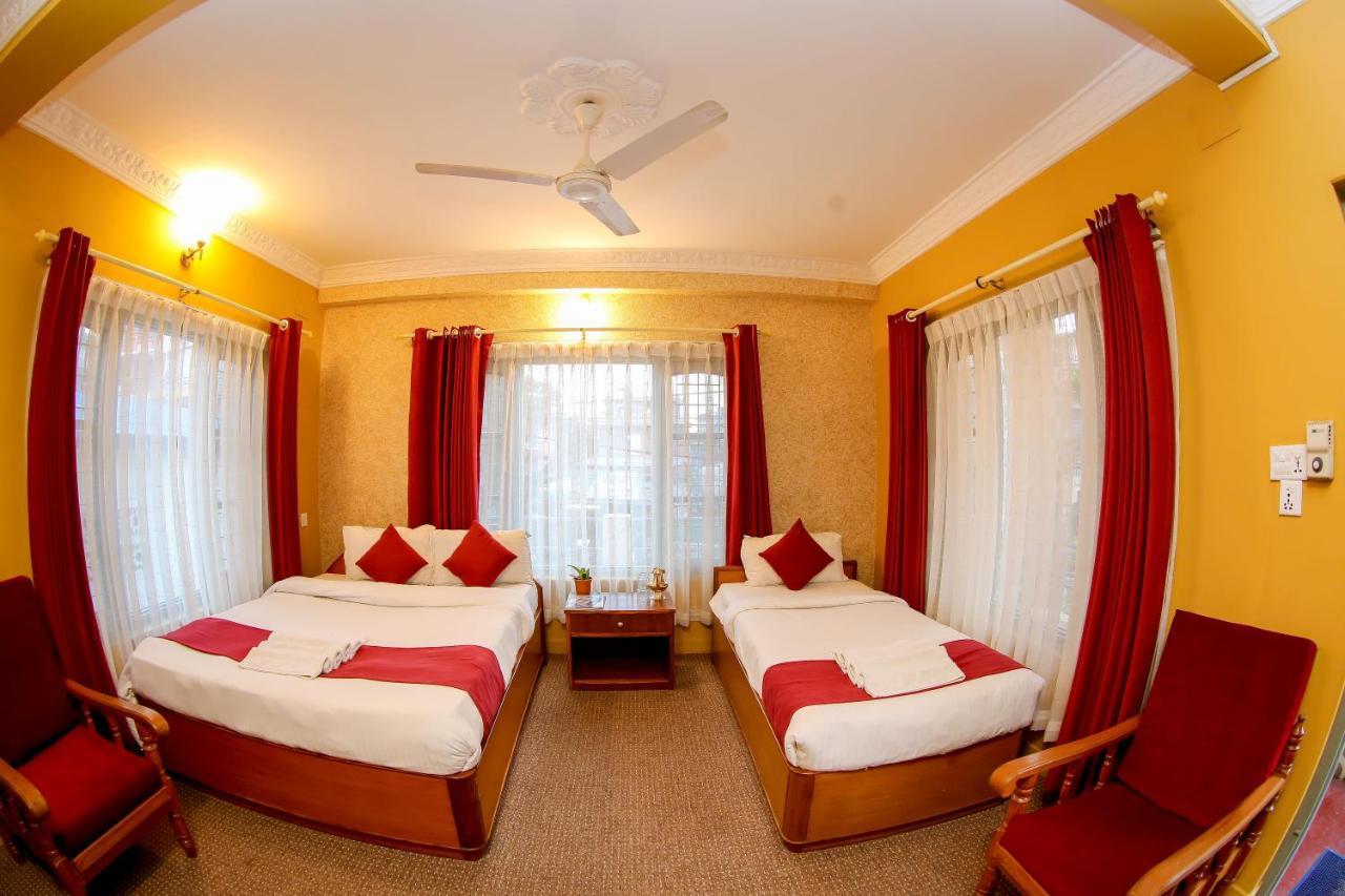 Gaurishankar Backpackers Hostel Pokhara Eksteriør billede