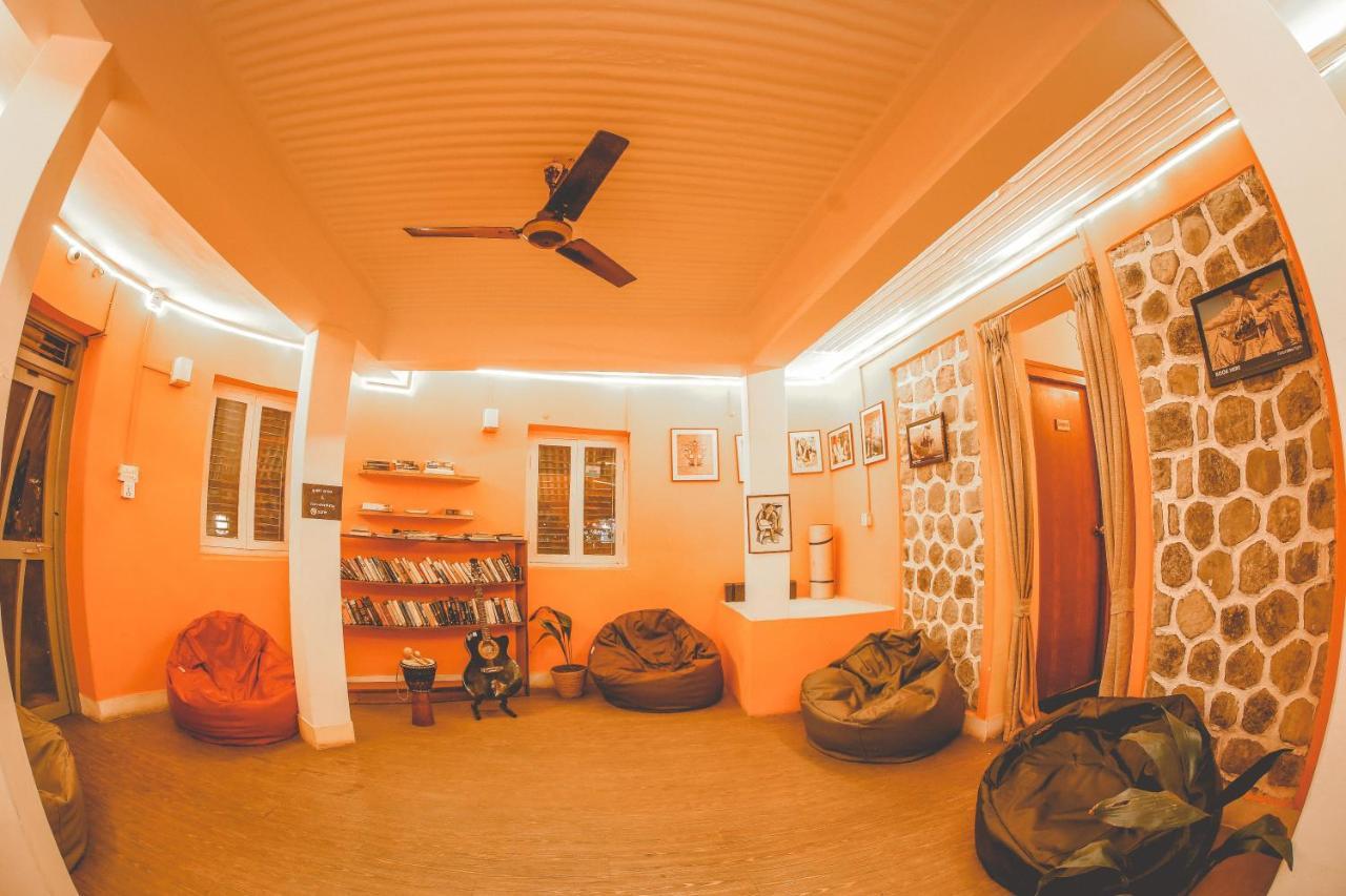 Gaurishankar Backpackers Hostel Pokhara Eksteriør billede